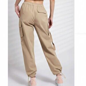 Easel Los Angeles Mineral Washed Wide-Leg Cargo Pants in Tan - Size Large